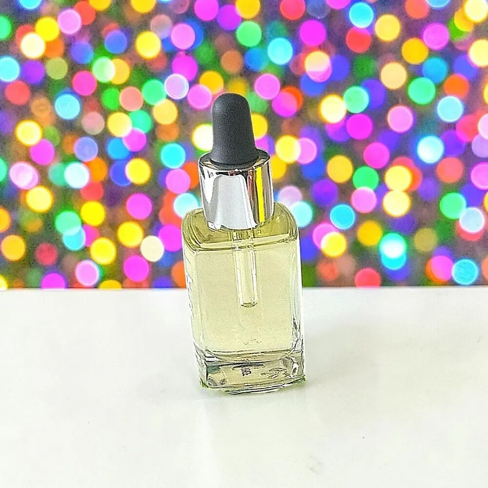 LONDONTOWN kur Nourishing Cuticle Oil 0.4 fl oz Full Size New Without Box